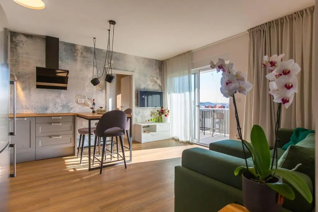 트로기르 Apartman Anja, Apartman S Pogledom 아파트